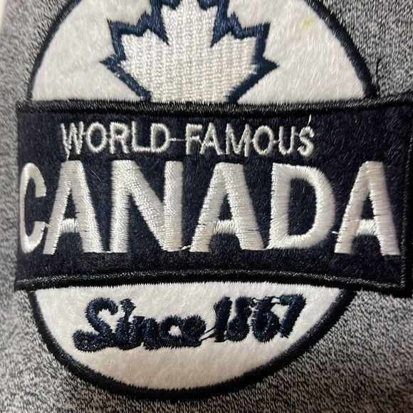Canada Embroidered varsity jacket size extra large - Picture 3 of 7